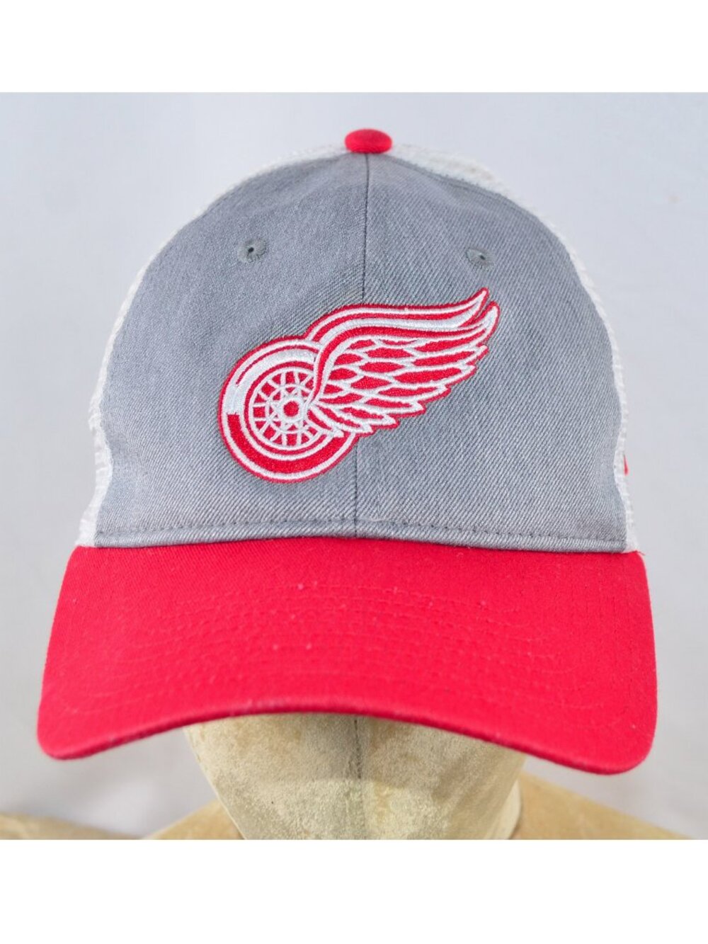 Detroit Red Wings Fanatics NHL Two-Tone Adjustable Snapback Hat Red/Gray
